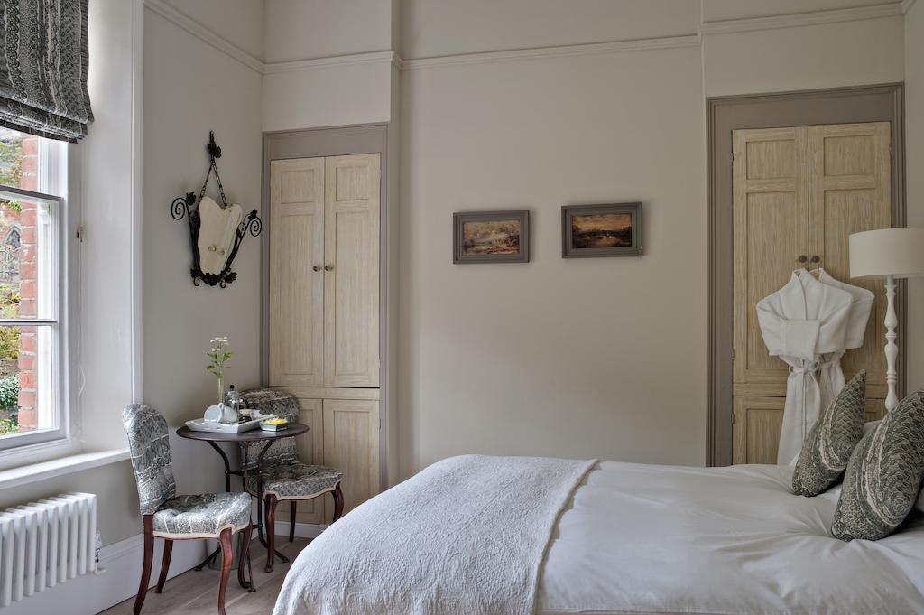 Luxury Double Room Garden View First Floor,246037949:JPEG